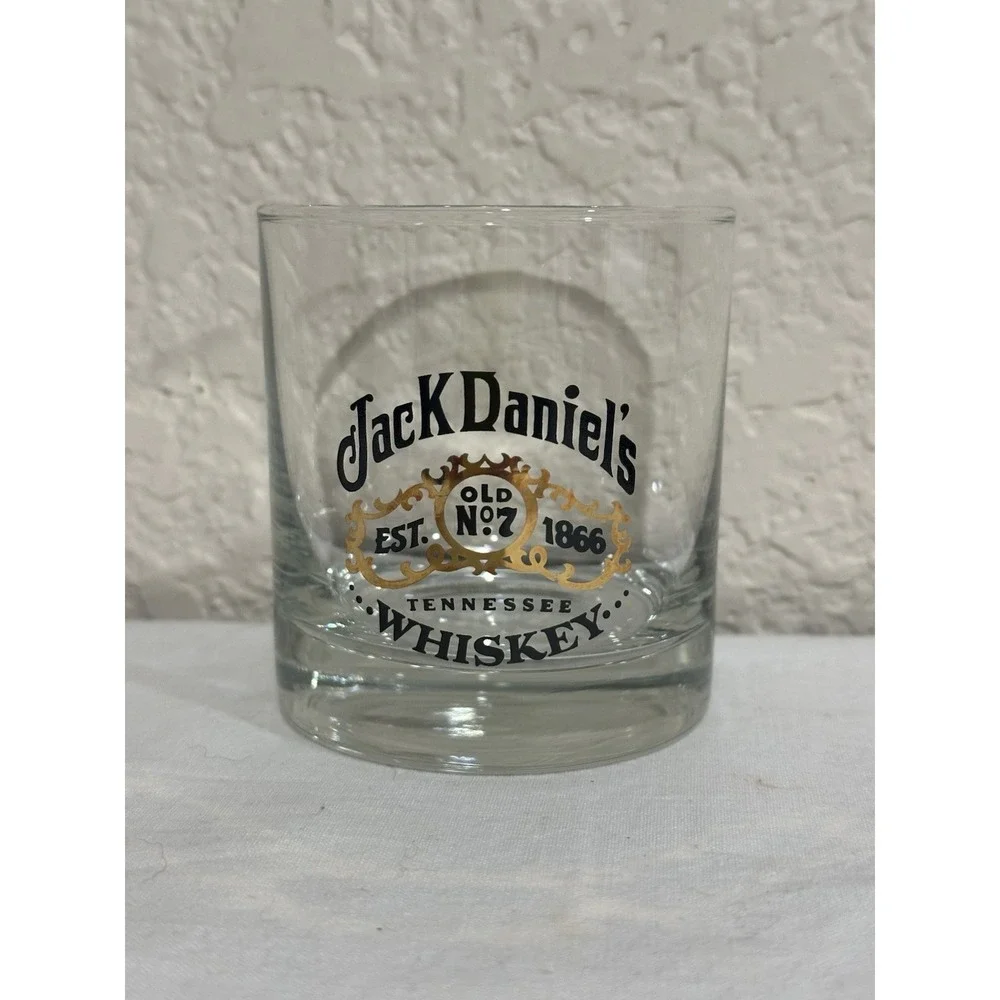 Jack Daneils Tennesee Whiskey Glasses Old No.7 Gold Design